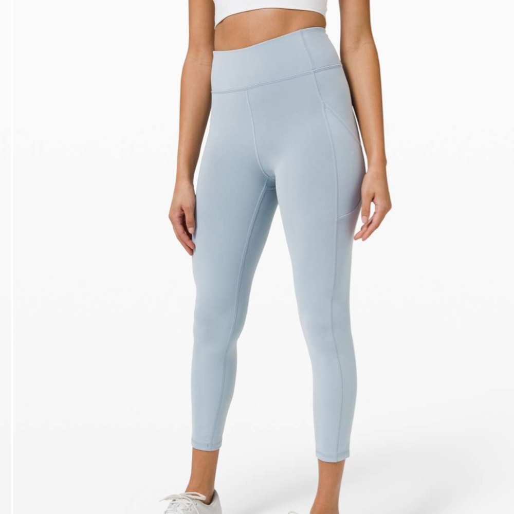 Lululemon Invigorate High-Rise Tight 25" - Chambray Size 6